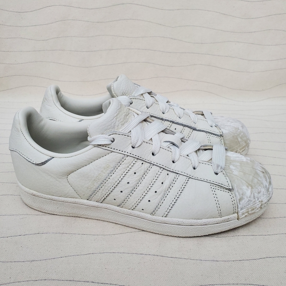 Adidas Womens Original Superstar Leather Velvet Toe OffWhite Beige CG6010 Sz 6.5